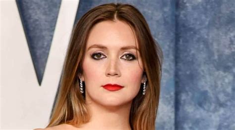 Billie Lourd Measurements: Height, Weight & More